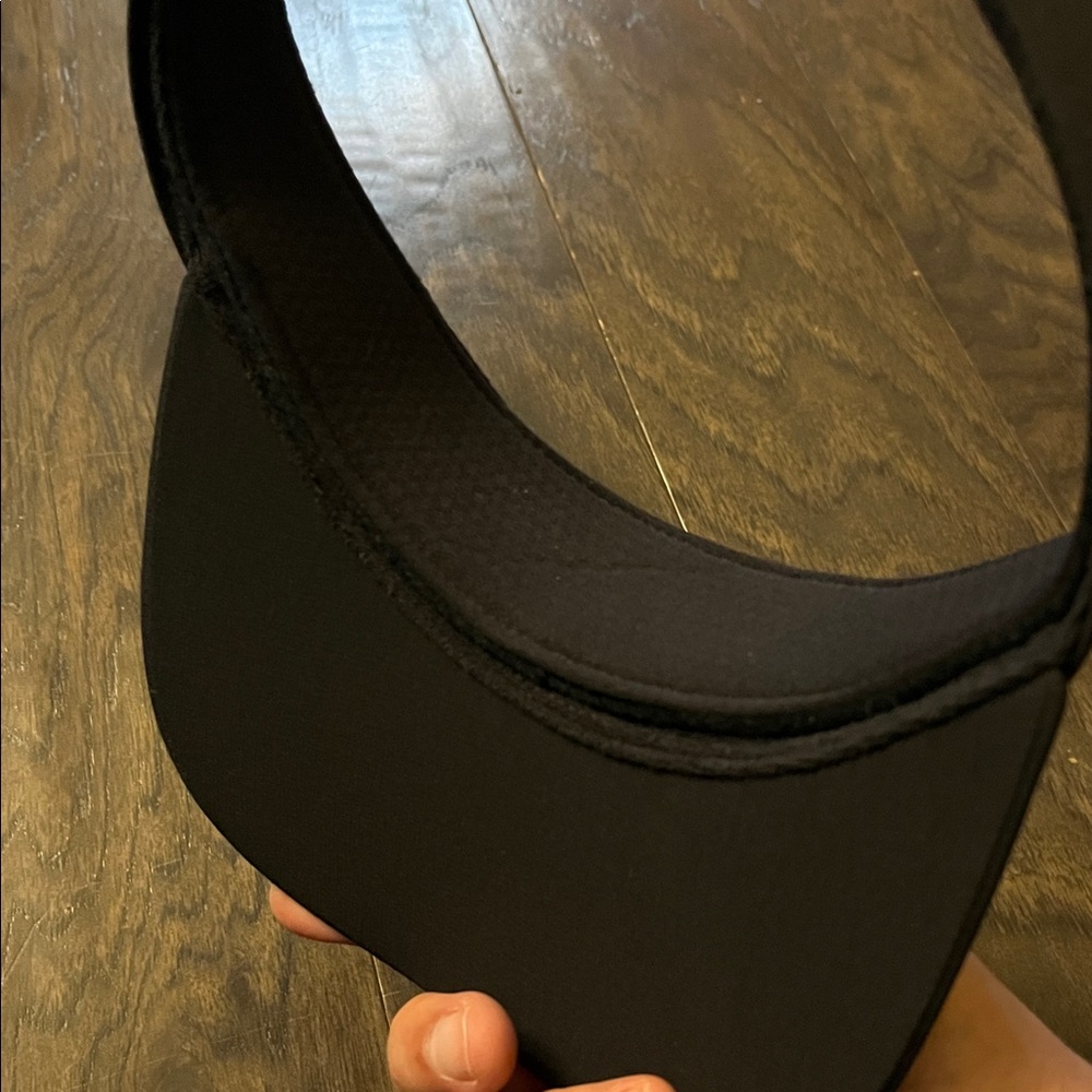 lululemon athletica Black Performance Visor - Picture 7 of 7